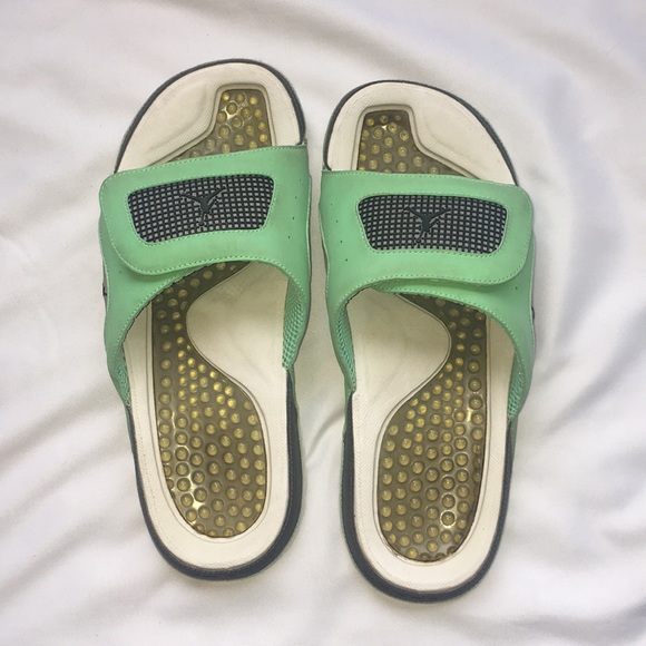 jordan hydro iv retro slides